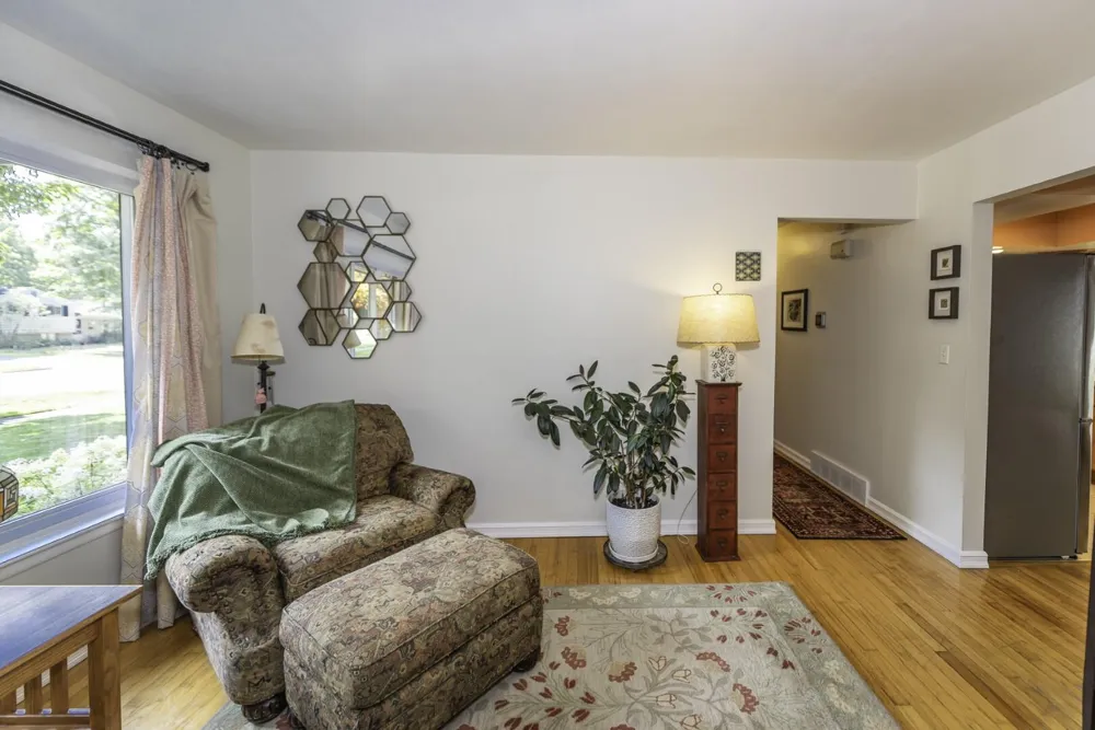 765 Mansfield Street Ypsilanti, MI 48197
