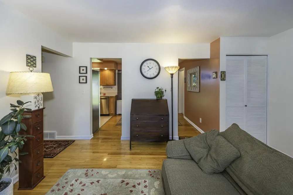 765 Mansfield Street Ypsilanti, MI 48197