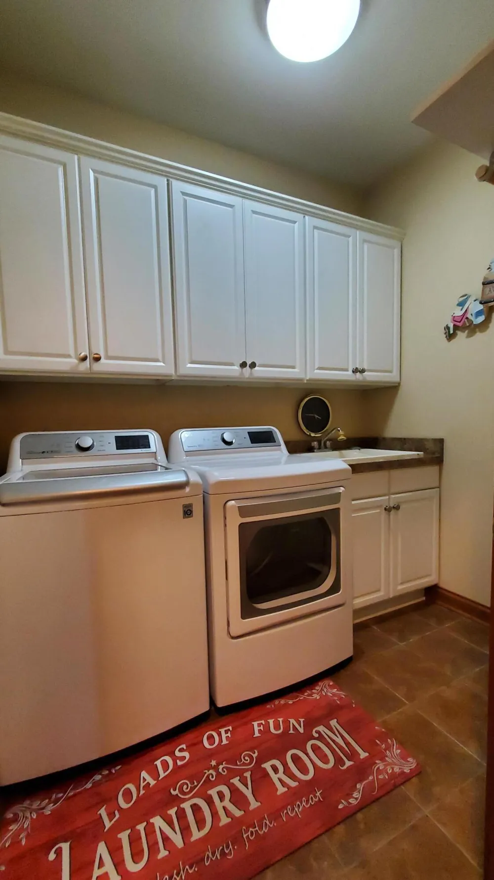 3096 Jennifer Court Wheatfield, IN 46392