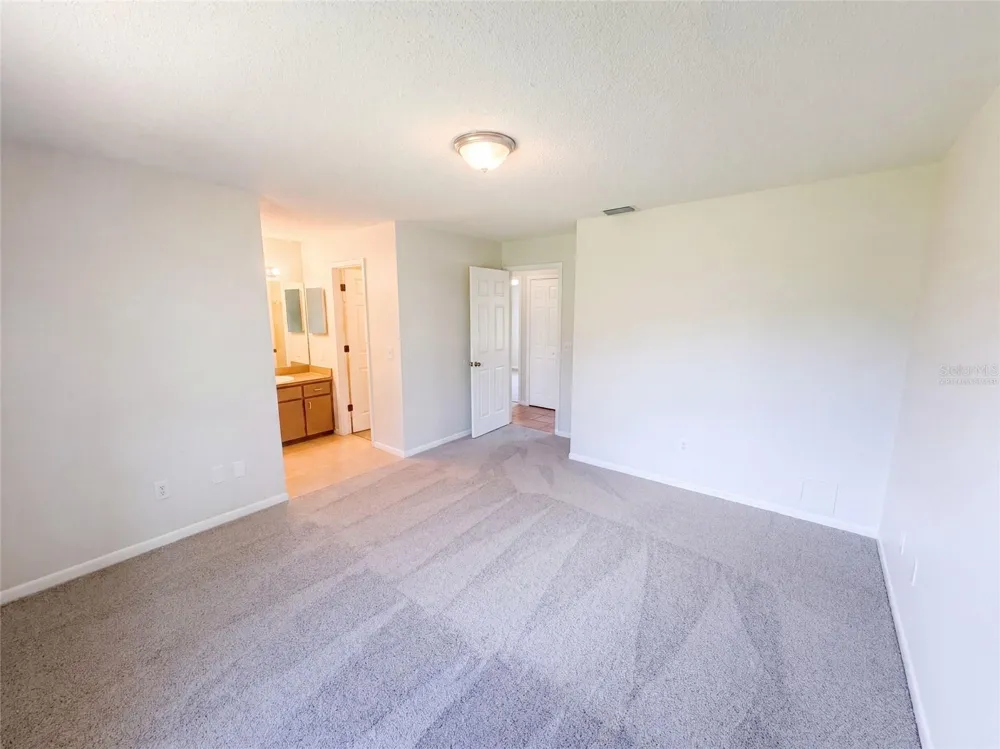 1061 HUNT STREET NW Palm Bay, FL 32907