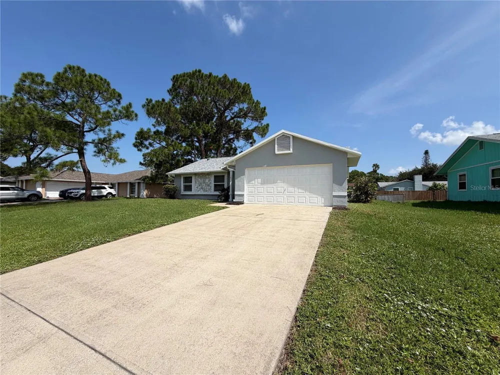 1061 HUNT STREET NW Palm Bay, FL 32907
