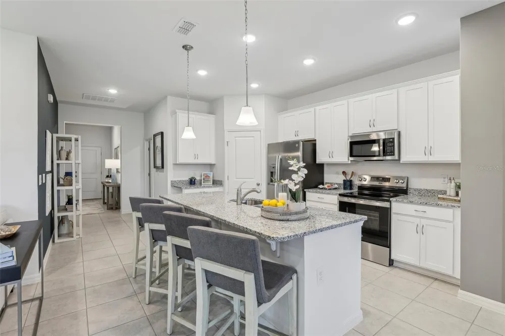 3803 SENNA WAY Tavares, FL 32778