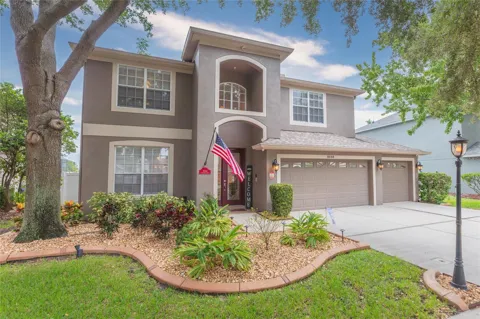 9046 PINEBREEZE DRIVE