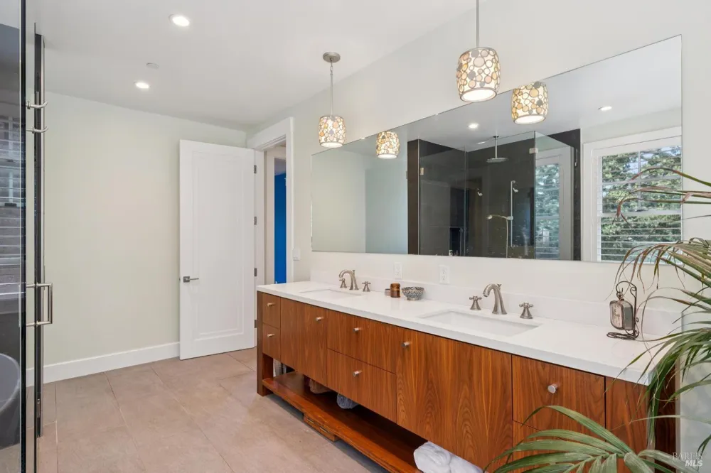1203 7th Street Novato, CA 94945