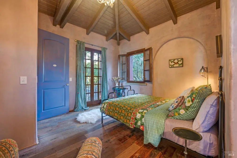 4296 Savannah Trail Santa Rosa, CA 95404