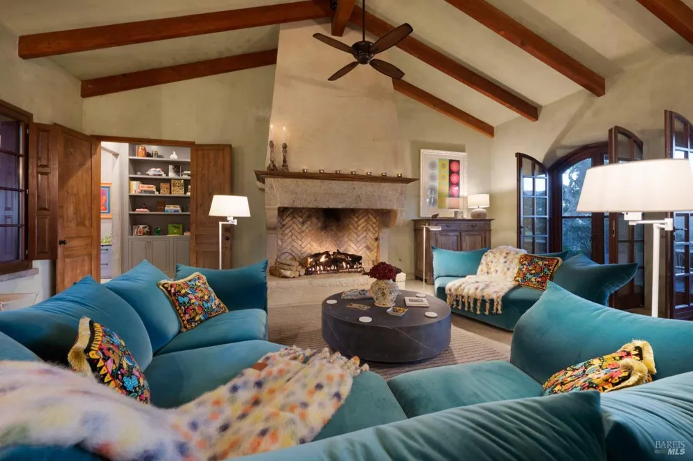 4296 Savannah Trail Santa Rosa, CA 95404