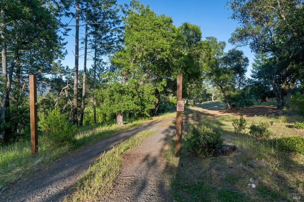 4296 Savannah Trail Santa Rosa, CA 95404