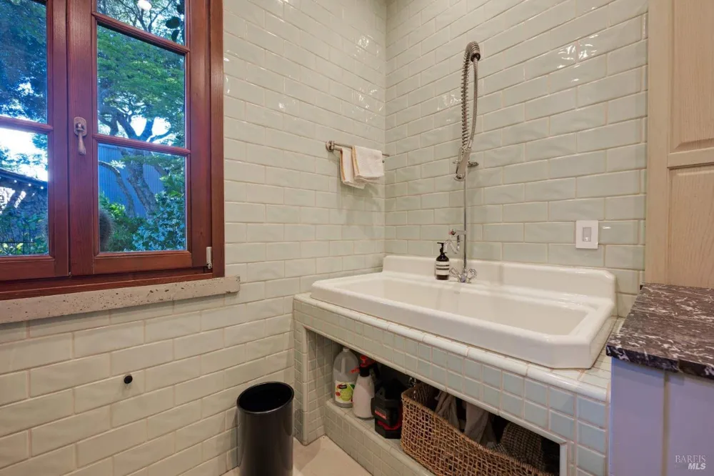4296 Savannah Trail Santa Rosa, CA 95404