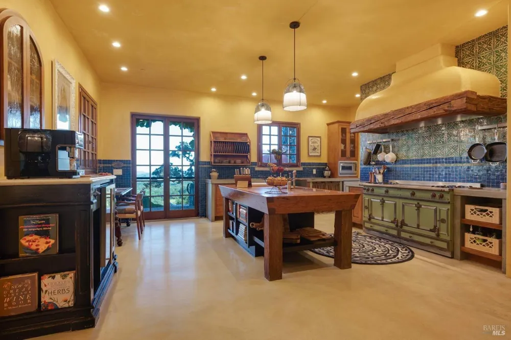 4296 Savannah Trail Santa Rosa, CA 95404