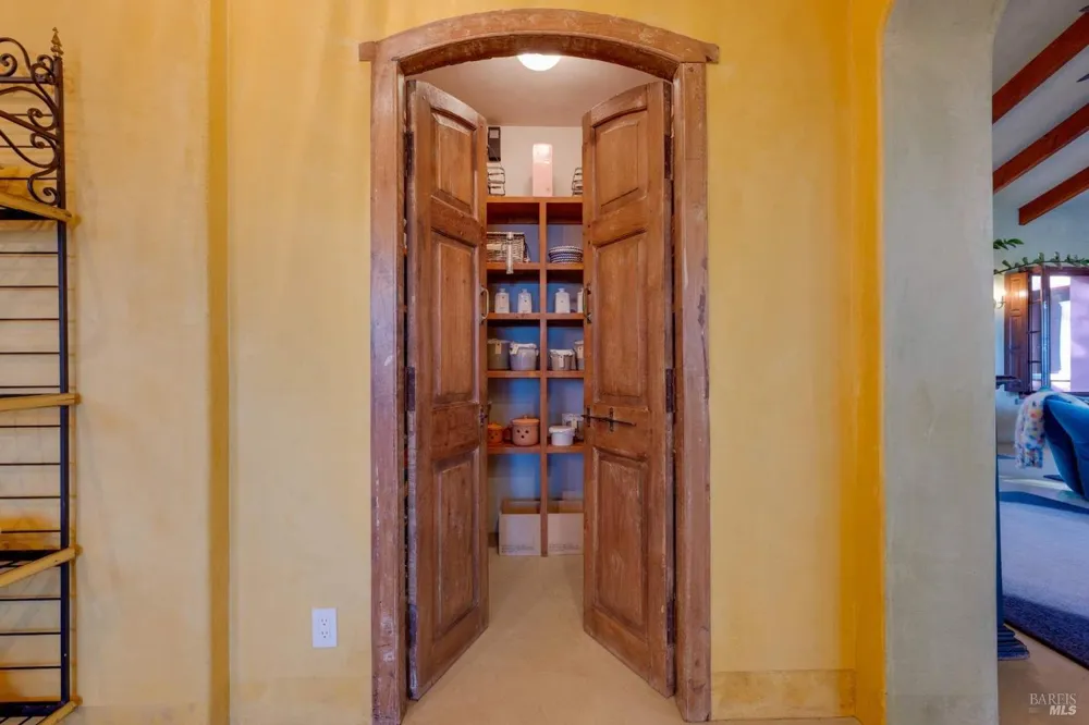 4296 Savannah Trail Santa Rosa, CA 95404