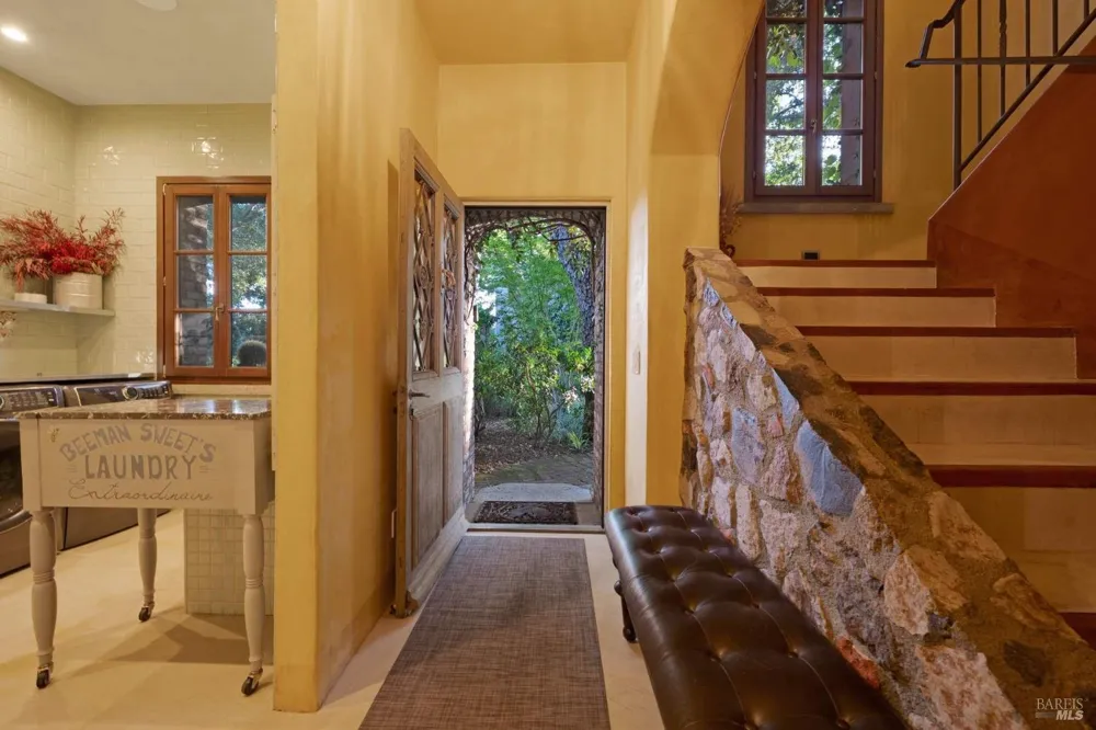 4296 Savannah Trail Santa Rosa, CA 95404