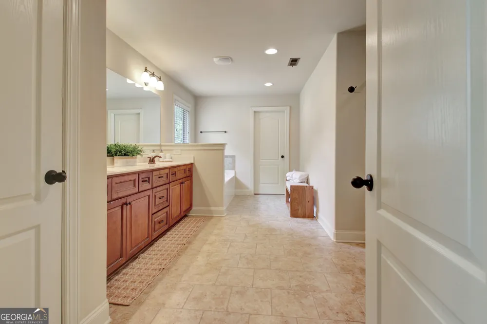 375 Grandmas LN Fayetteville, GA 30215