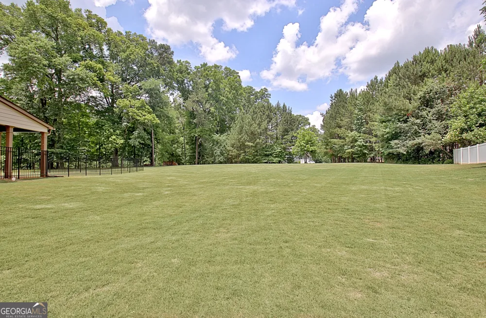 375 Grandmas LN Fayetteville, GA 30215