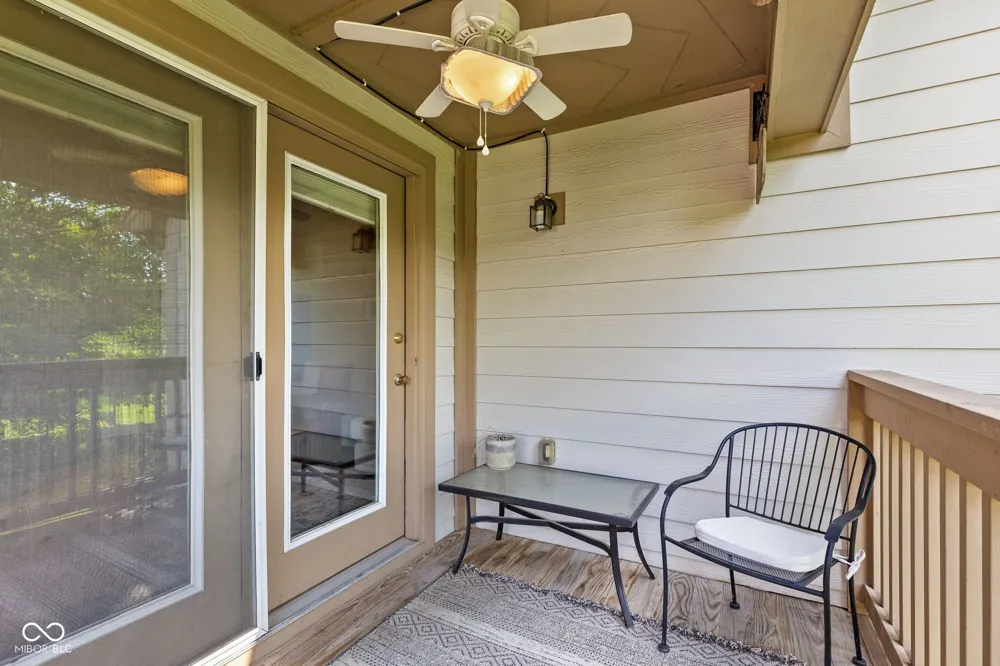 8950 Hunters Creek Drive #208 Indianapolis, IN 46227