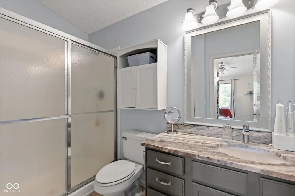 8950 Hunters Creek Drive #208 Indianapolis, IN 46227