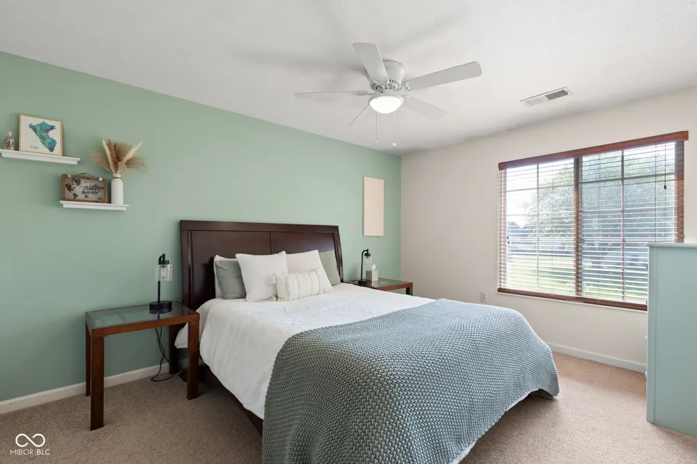8950 Hunters Creek Drive #208 Indianapolis, IN 46227
