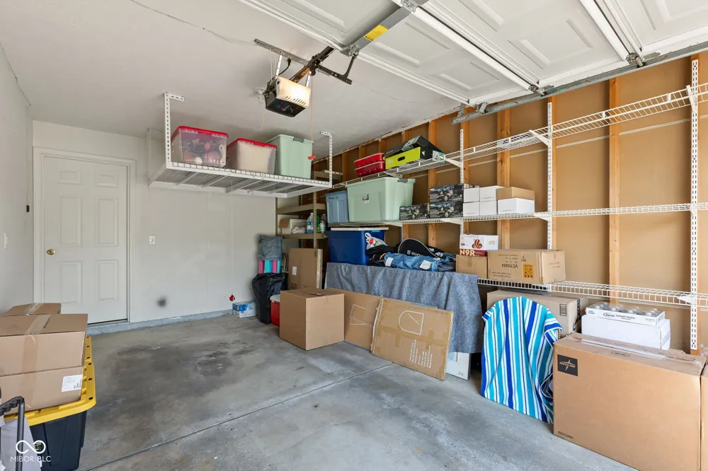 8950 Hunters Creek Drive #208 Indianapolis, IN 46227