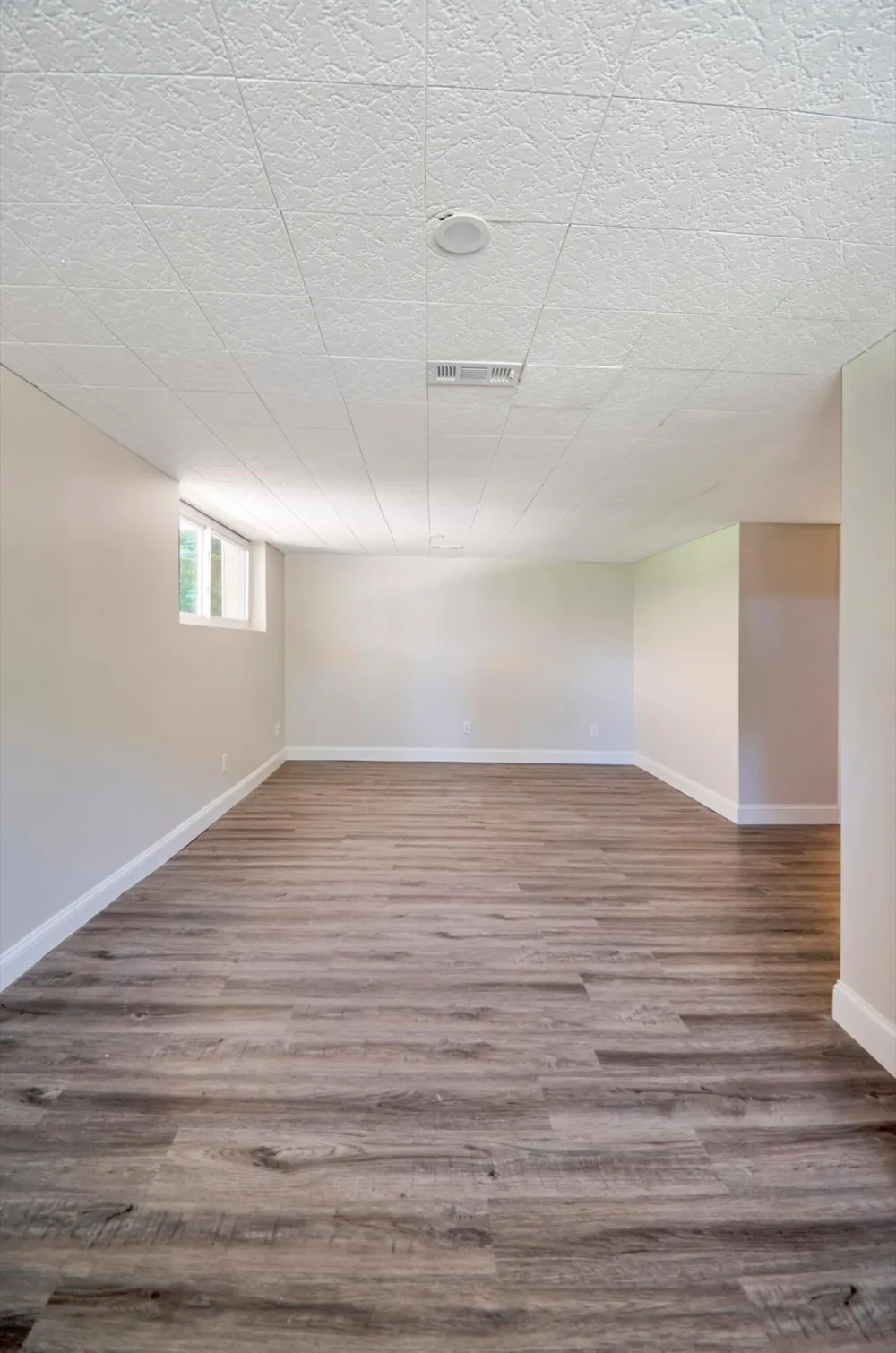 503 Martin Luther King Junior Drive Rockwood, TN 37854