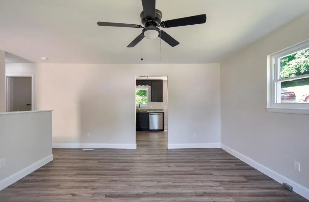 503 Martin Luther King Junior Drive Rockwood, TN 37854