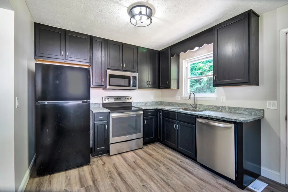 503 Martin Luther King Junior Drive Rockwood, TN 37854