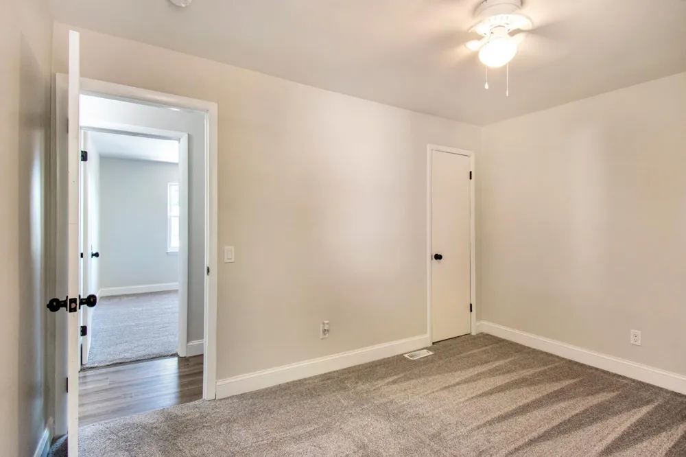 503 Martin Luther King Junior Drive Rockwood, TN 37854