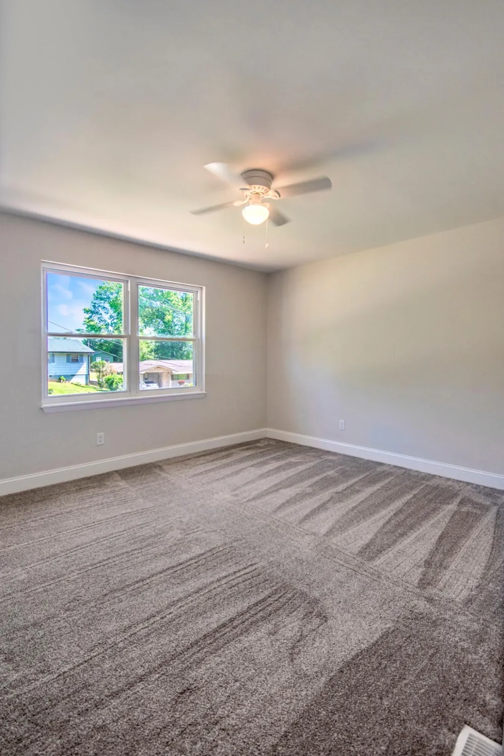503 Martin Luther King Junior Drive Rockwood, TN 37854