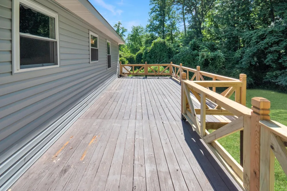 503 Martin Luther King Junior Drive Rockwood, TN 37854