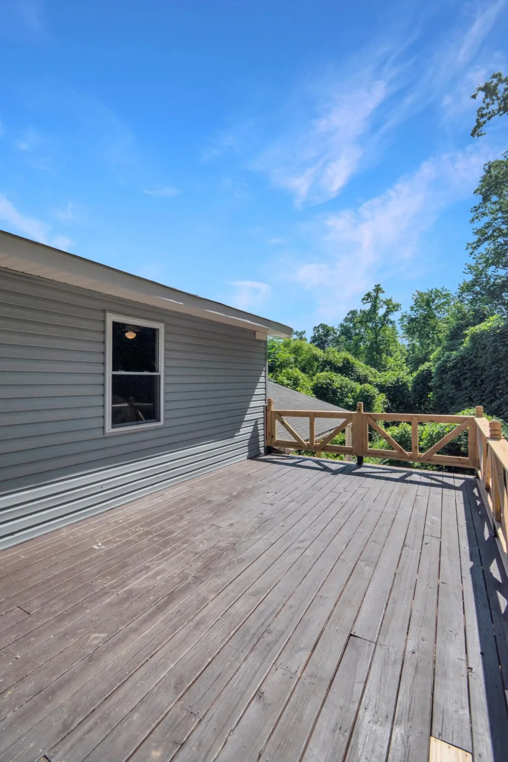 503 Martin Luther King Junior Drive Rockwood, TN 37854