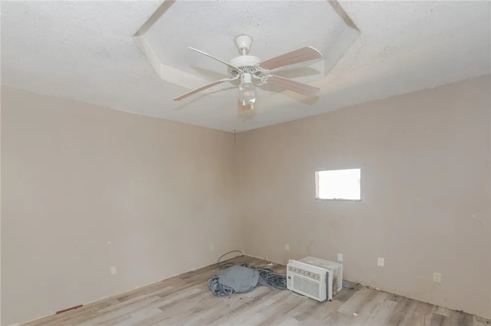 1163 Ochoa Street Portland, TX 78374