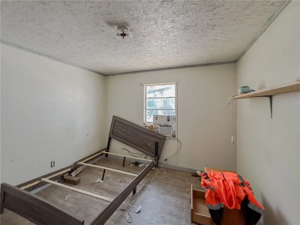 1163 Ochoa Street Portland, TX 78374