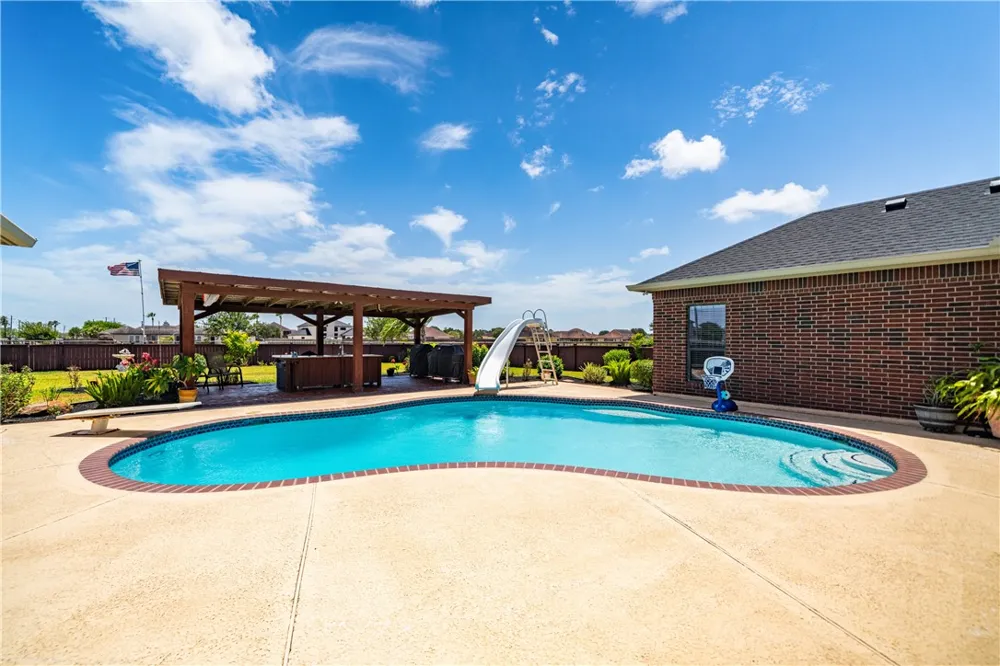 5402 King Acres Drive Corpus Christi, TX 78414