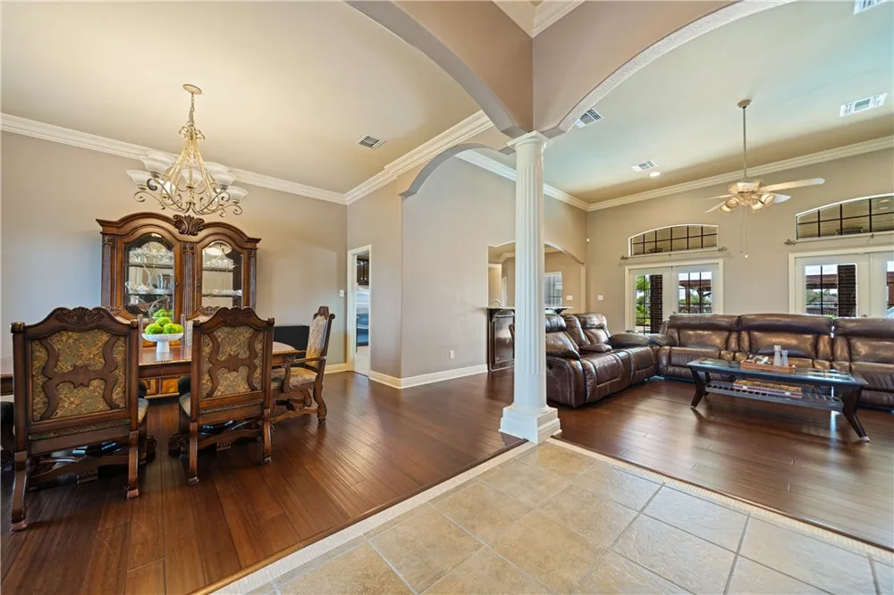 5402 King Acres Drive Corpus Christi, TX 78414