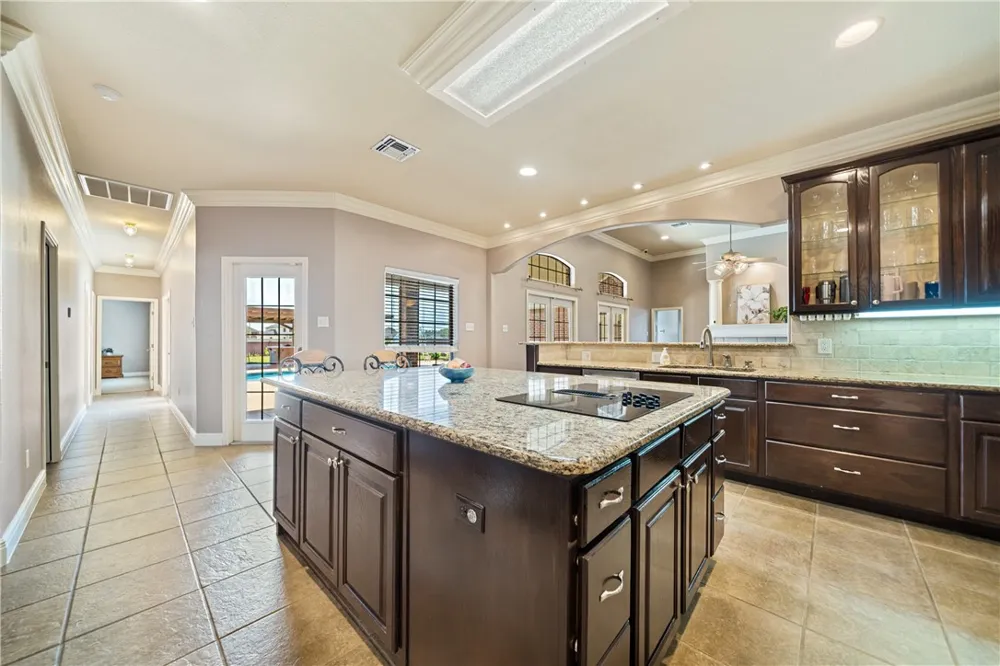 5402 King Acres Drive Corpus Christi, TX 78414