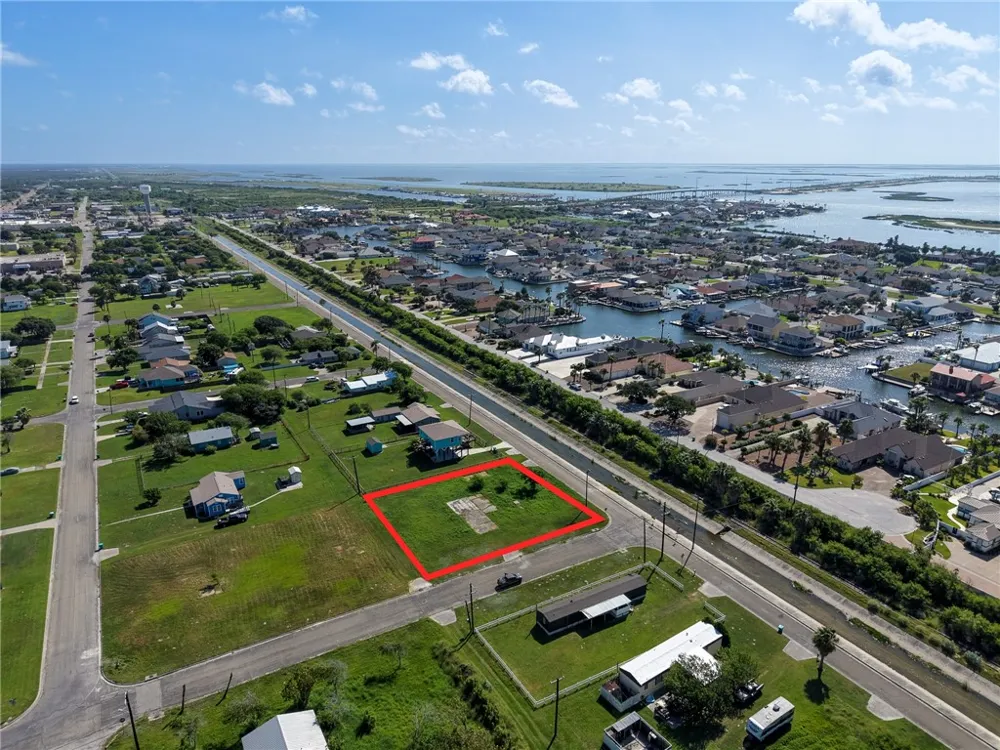 260 E Deberry Avenue Aransas Pass, TX 78336