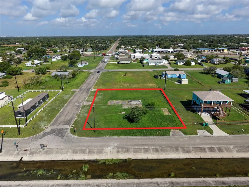 260 E Deberry Avenue Aransas Pass, TX 78336