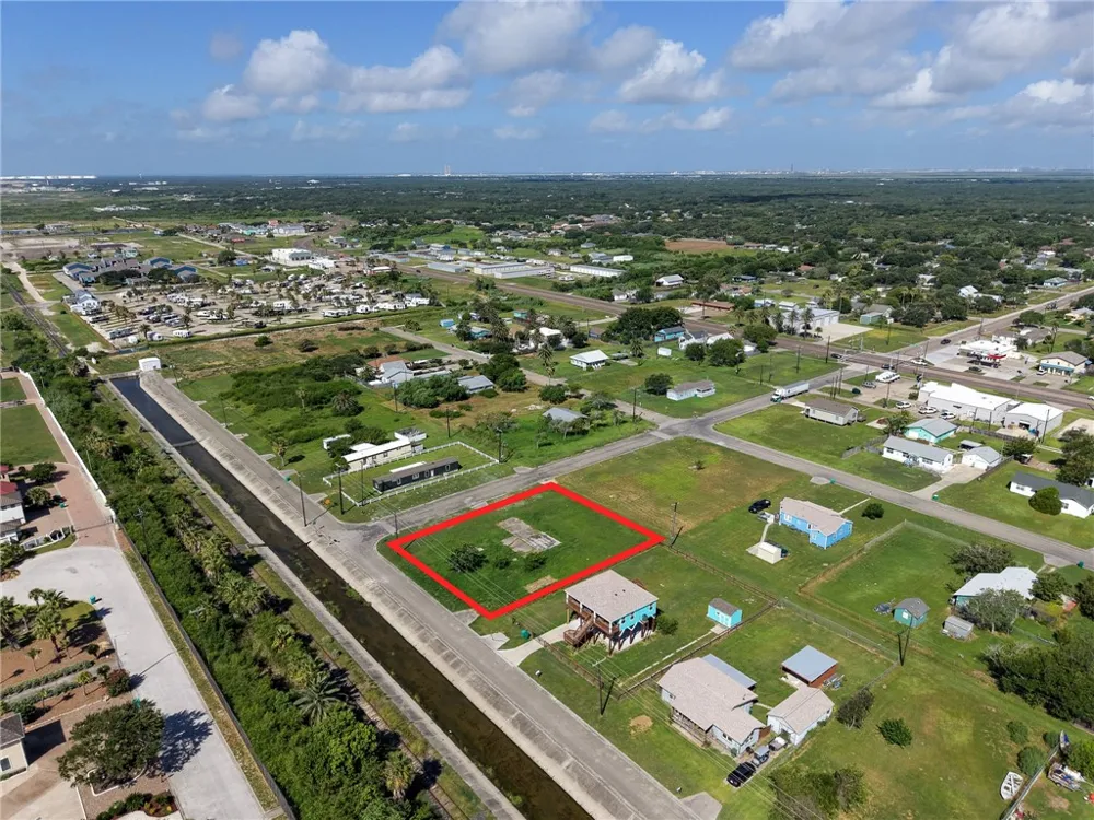 260 E Deberry Avenue Aransas Pass, TX 78336