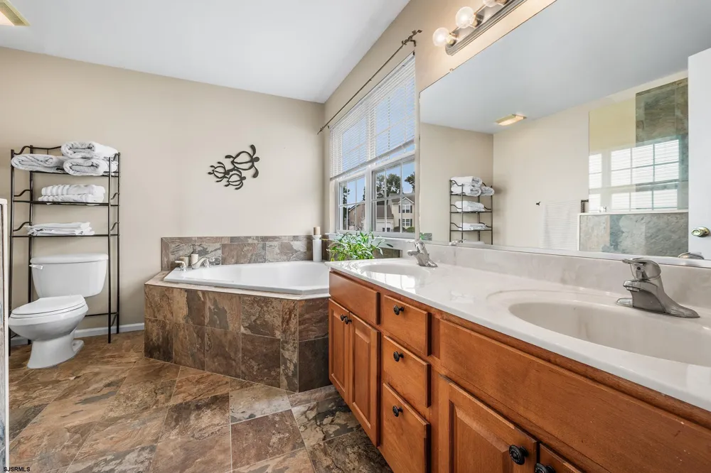 43 Donegal Ln Galloway Township, NJ 08205