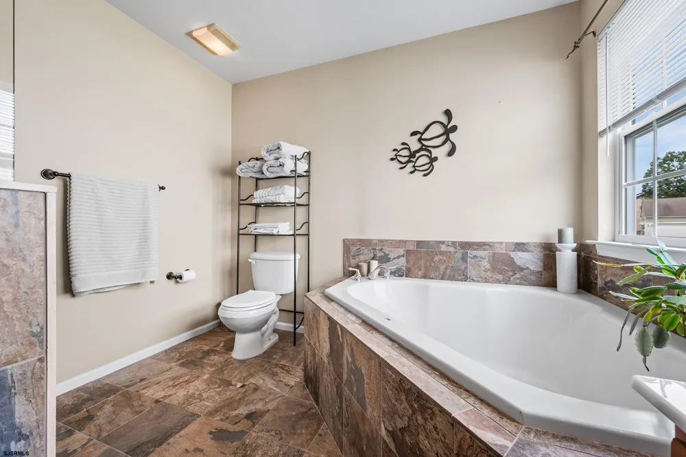43 Donegal Ln Galloway Township, NJ 08205