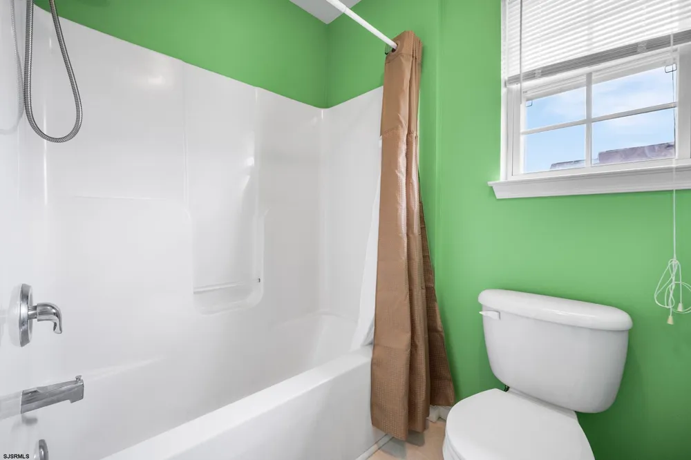 43 Donegal Ln Galloway Township, NJ 08205