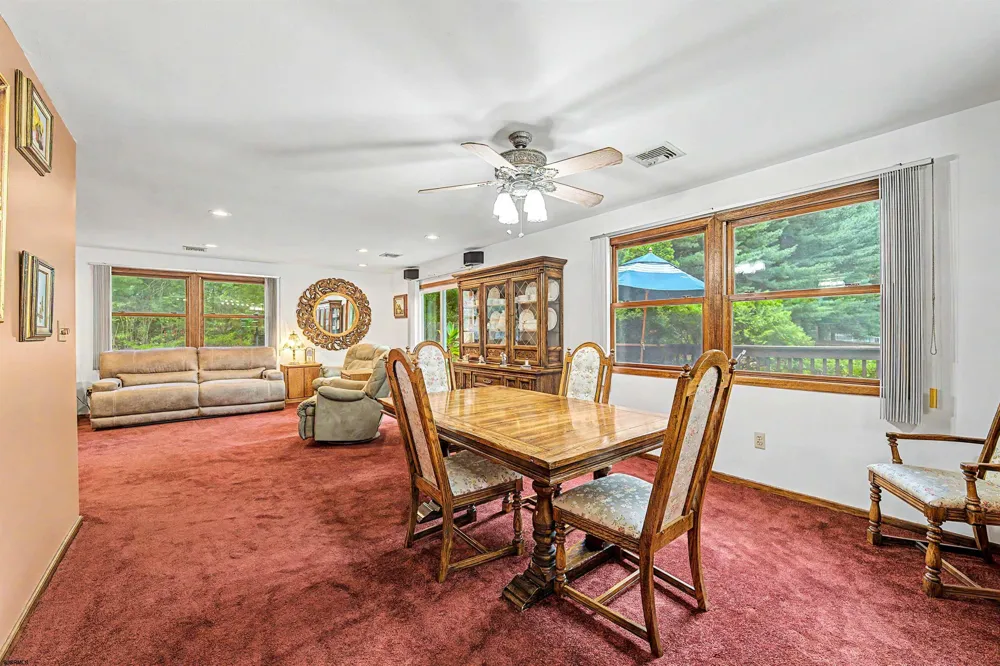 633 8th Ave Galloway Township, NJ 08205