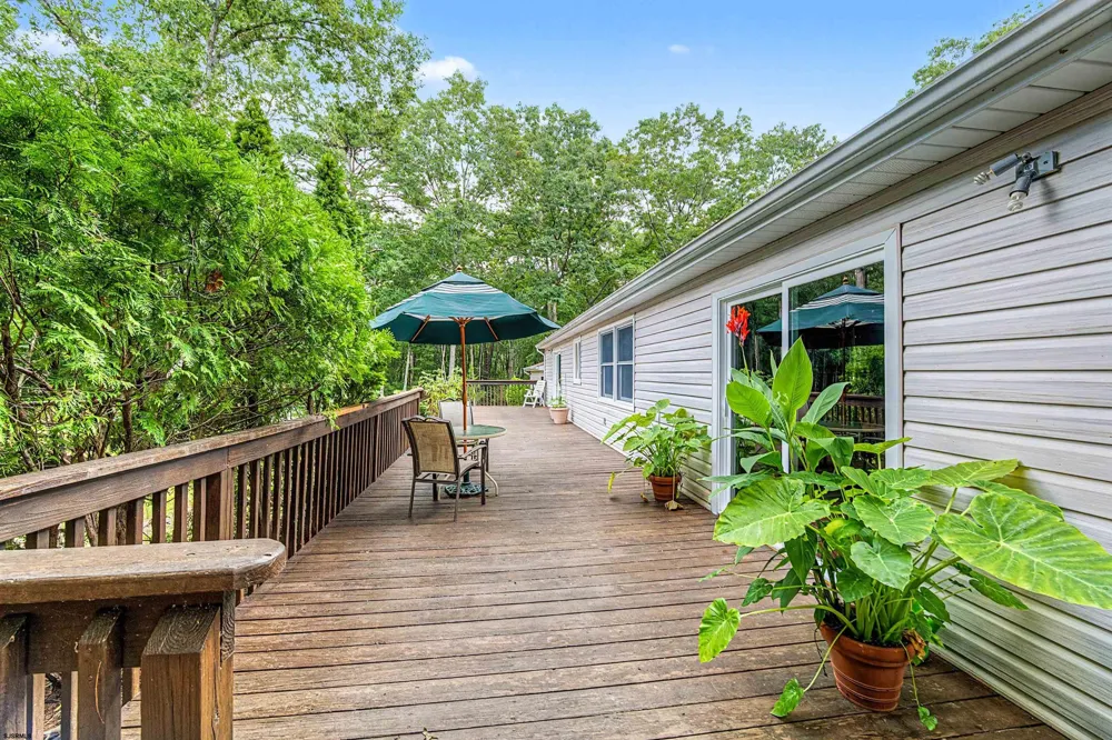 633 8th Ave Galloway Township, NJ 08205