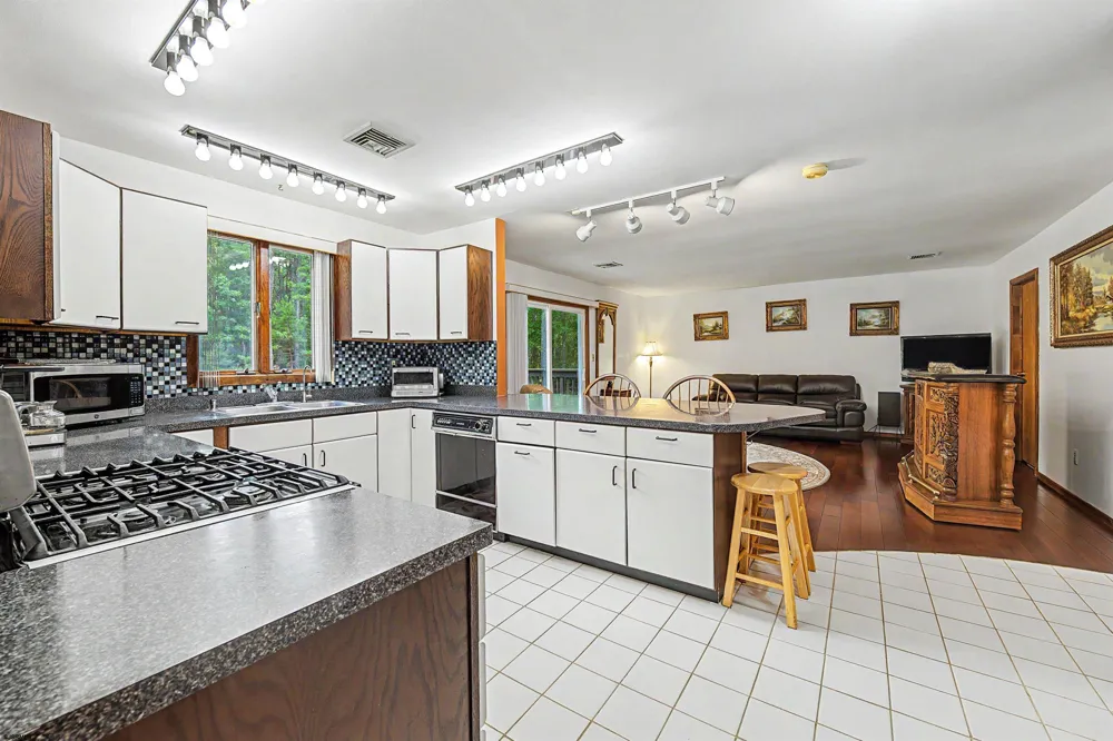 633 8th Ave Galloway Township, NJ 08205