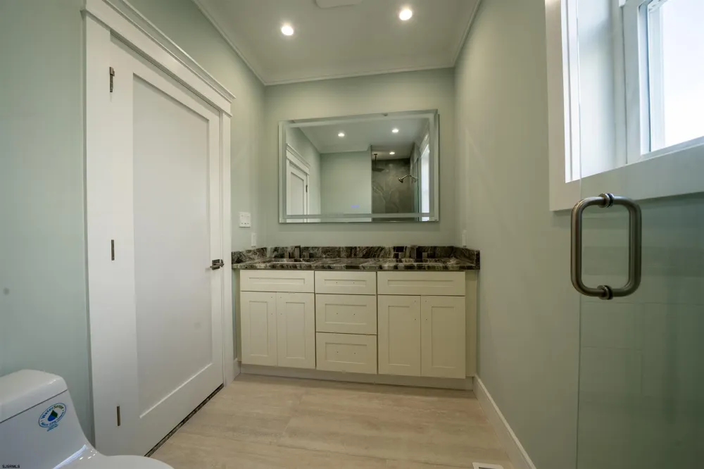 111 N Dorset Ventnor, NJ 08406