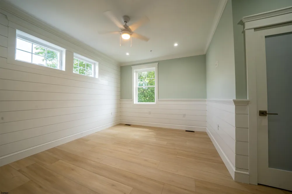 111 N Dorset Ventnor, NJ 08406