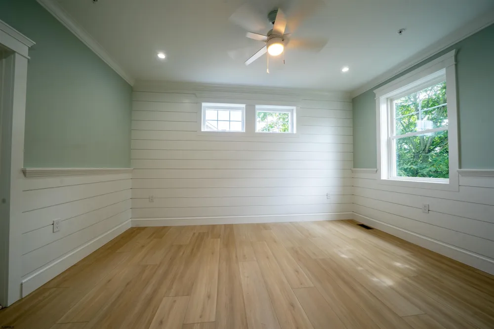 111 N Dorset Ventnor, NJ 08406