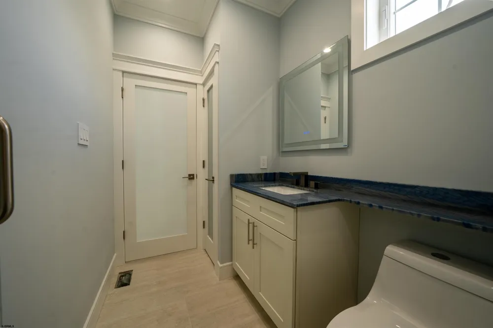 111 N Dorset Ventnor, NJ 08406
