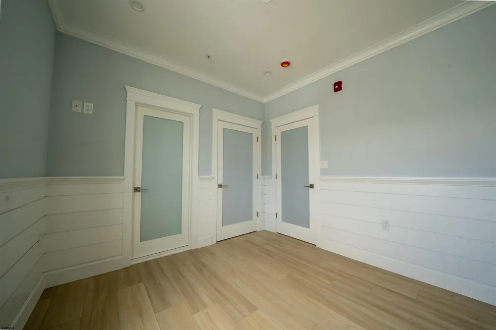 111 N Dorset Ventnor, NJ 08406