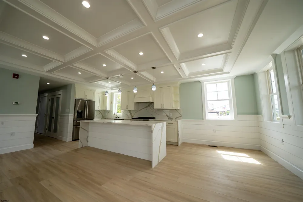 111 N Dorset Ventnor, NJ 08406