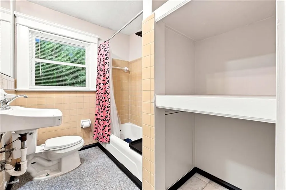 6654 Songwood Drive Austell, GA 30168