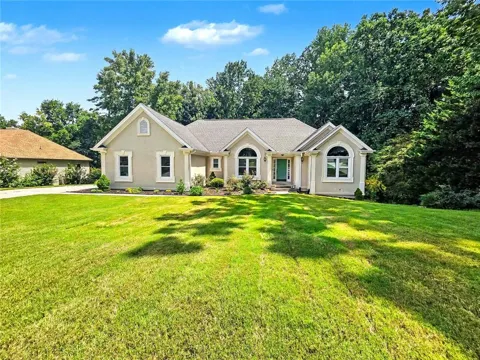 1745 Peachcrest Drive